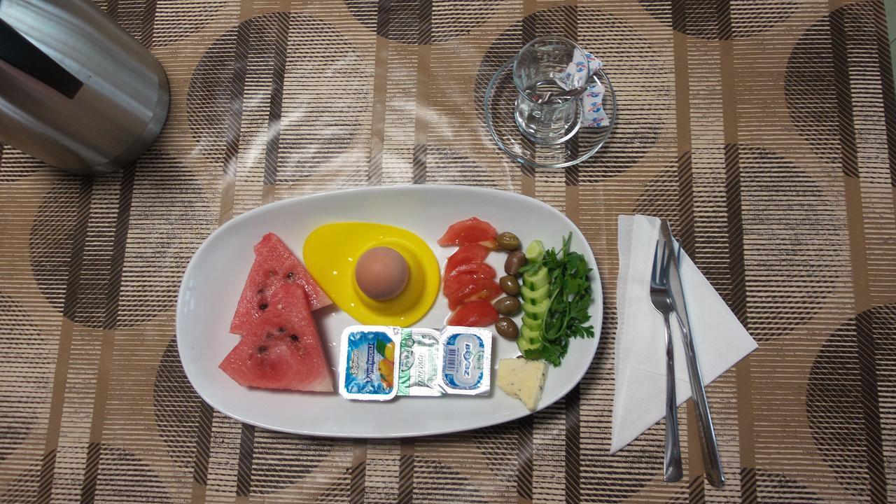 Kasgar Court Hotel Agia Varvara Bagian luar foto